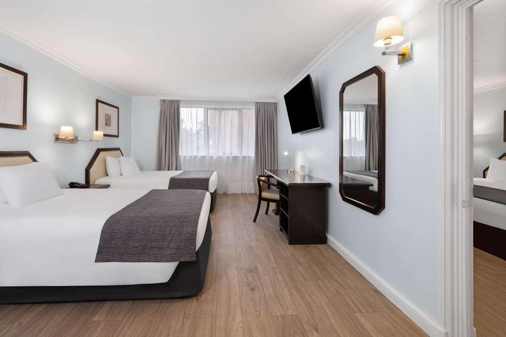 Hotel Wyndham Garden Santiago du Chili Chambre photo