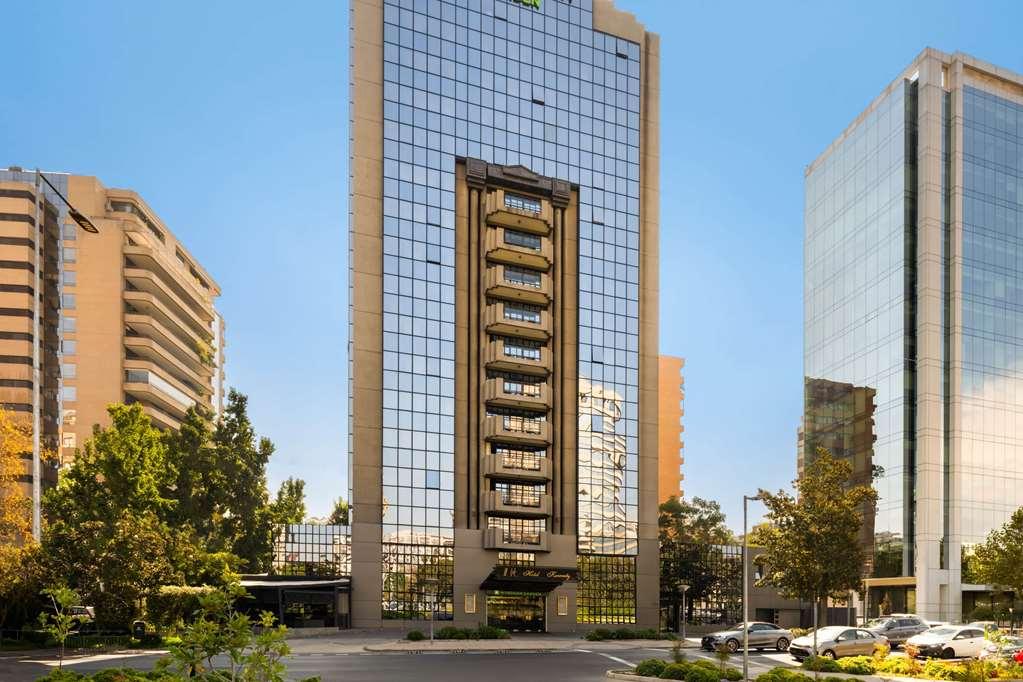 Hotel Wyndham Garden Santiago du Chili Extérieur photo